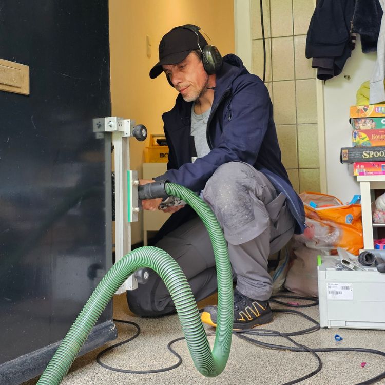 Dennis is actief als slotenmaker in Ijsselstein